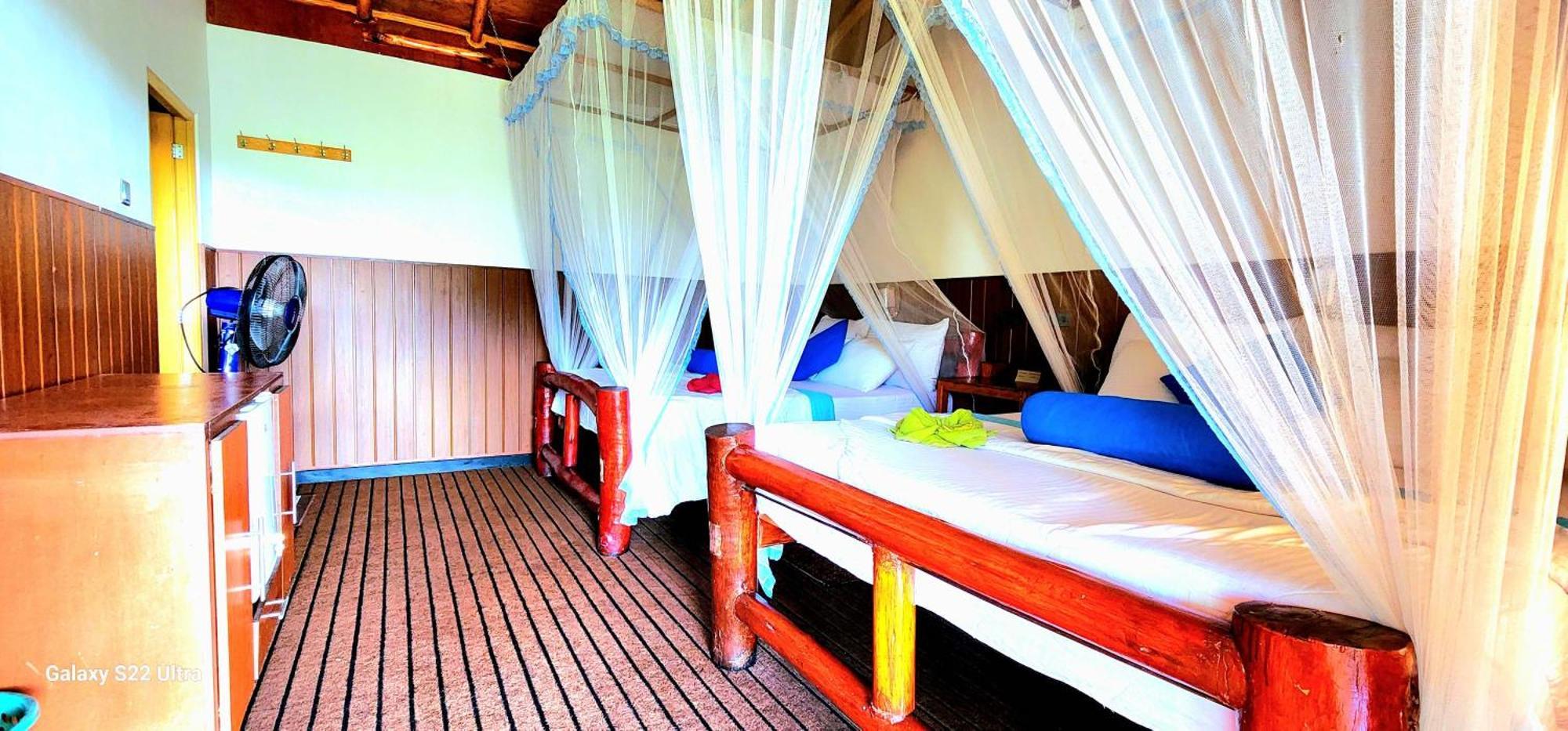Rainbow Sky Cottage Ella Extérieur photo
